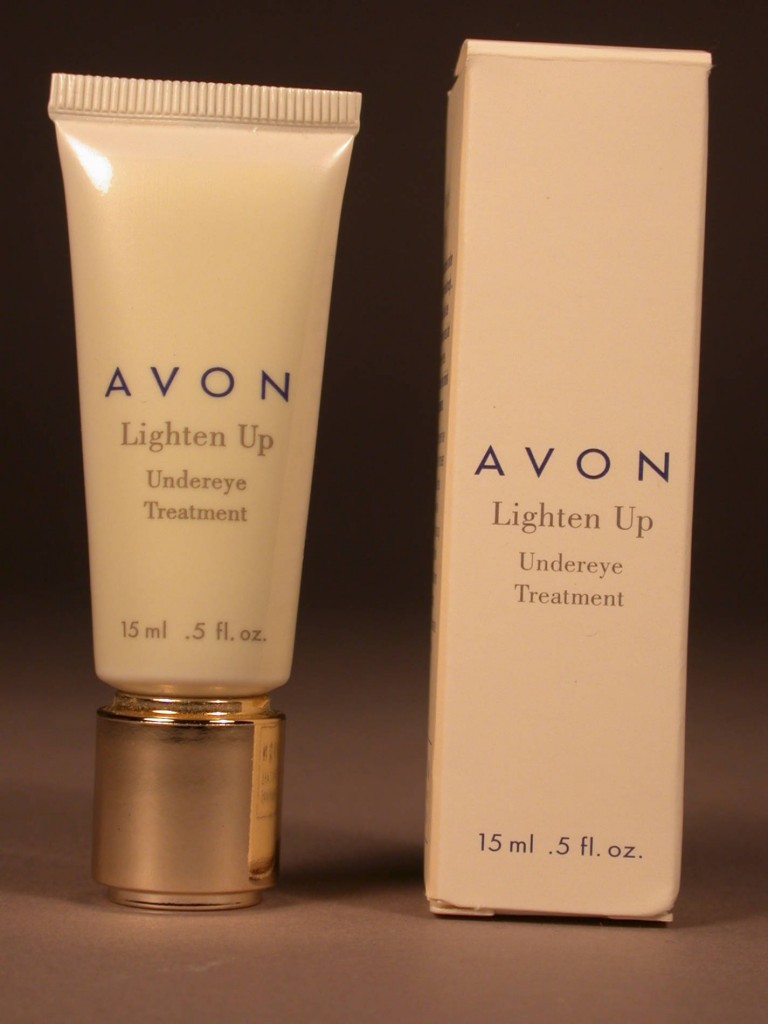 Avon Lighten Up Undereye Treatment